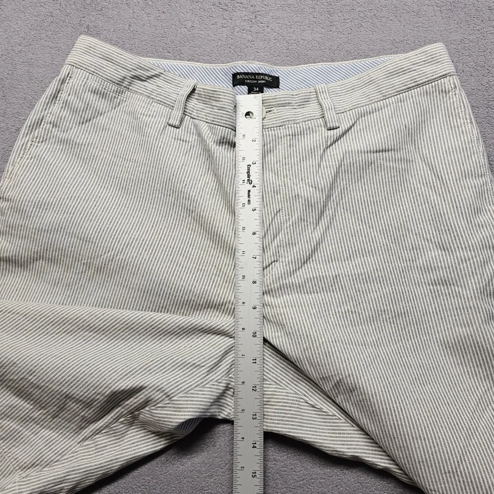 Banana Republic Emerson Chino Shorts Mens 34 Blue White Striped Slash Pocket